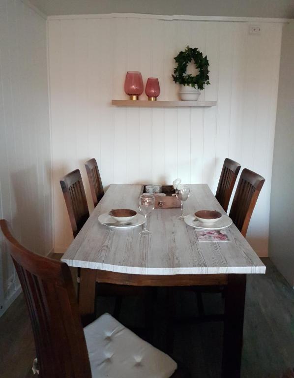 Tore Hunds Apartments room 6